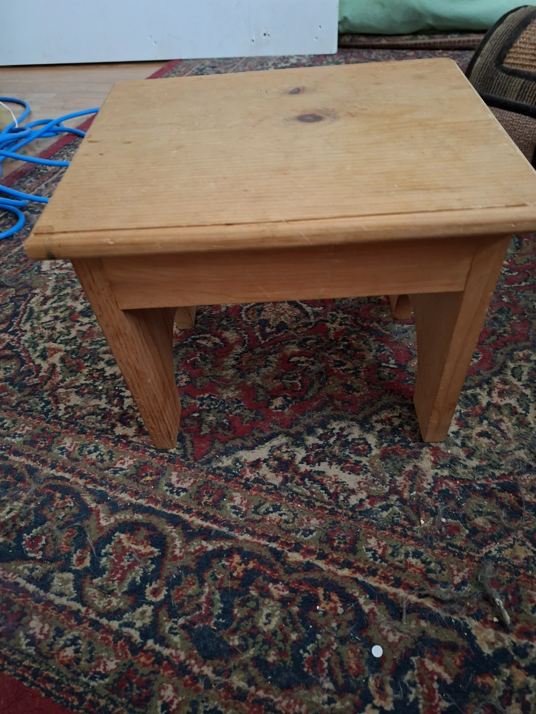 ●●● Wooden Step Stool  ●●●