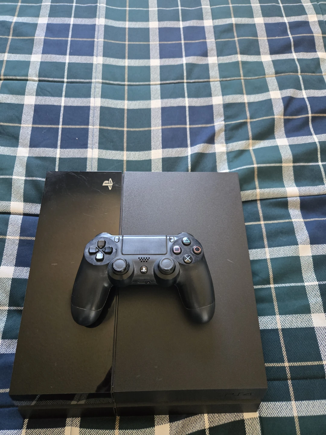 PS4