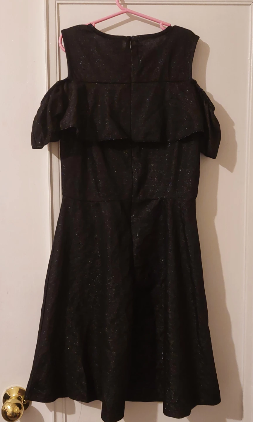 LC Waikiki Girls Black Sparkle Cold Shoulder Dress - photo 2
