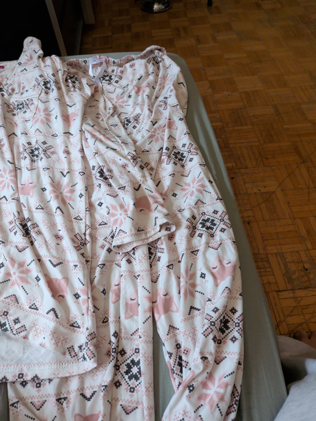 Pink Fox Pattern Pajama Set - photo 3