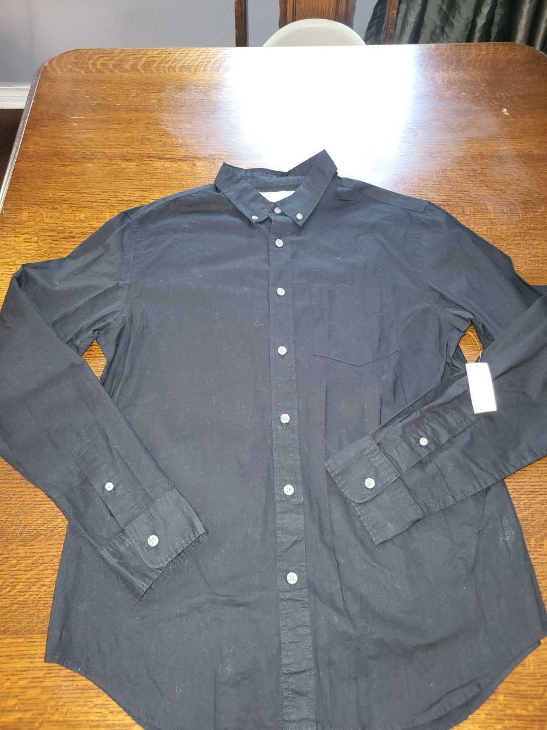 Old Navy Slim Fit Black Button-Up Shirt - Medium
