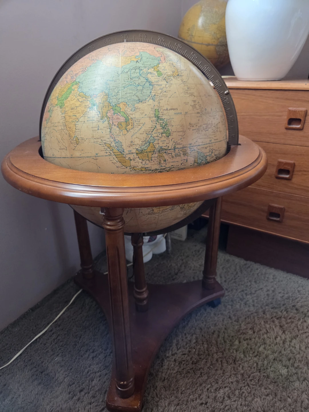 Wooden Globe Stand