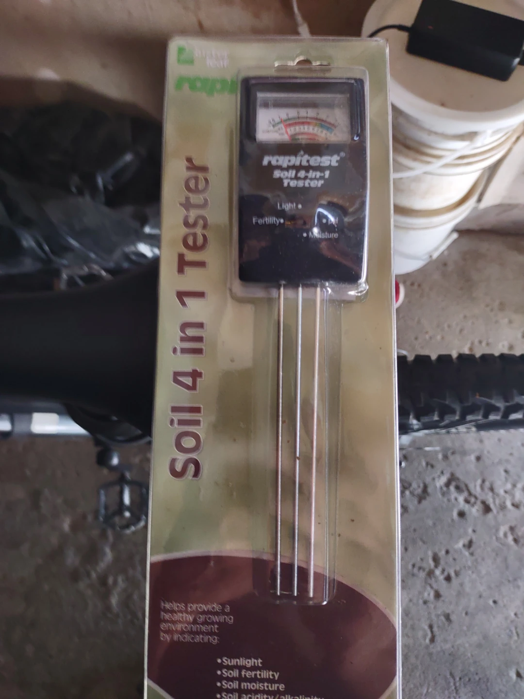 RapiTest Soil 4-in-1 Tester