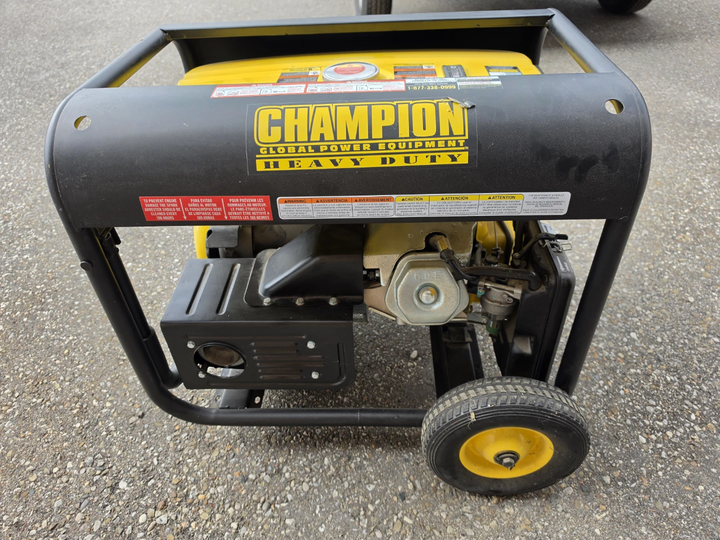 Power generator Champion 7800 Watt Generator - photo 3