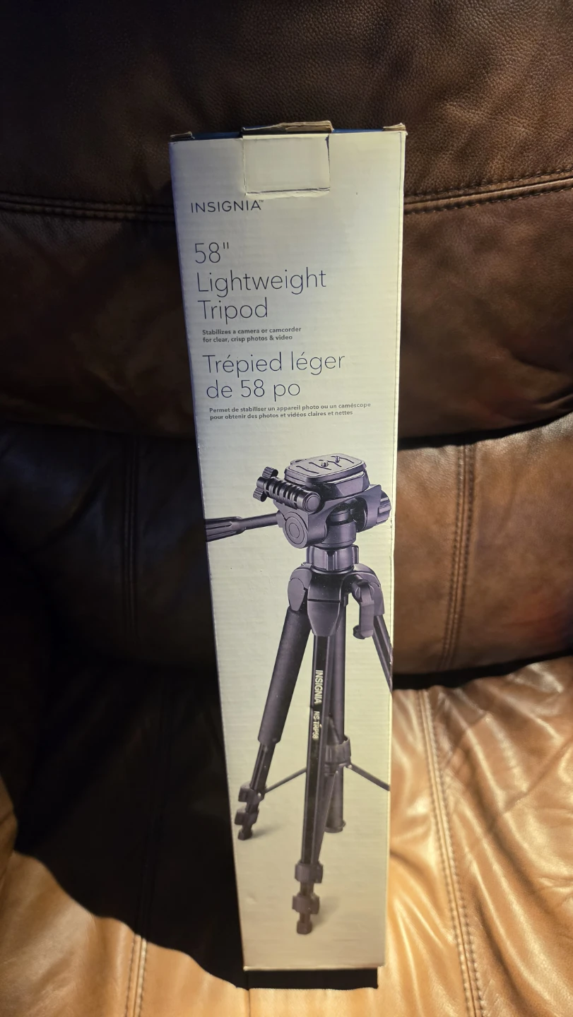 Insignia Lightweight Tripod - 58" new in the box - photo 2
