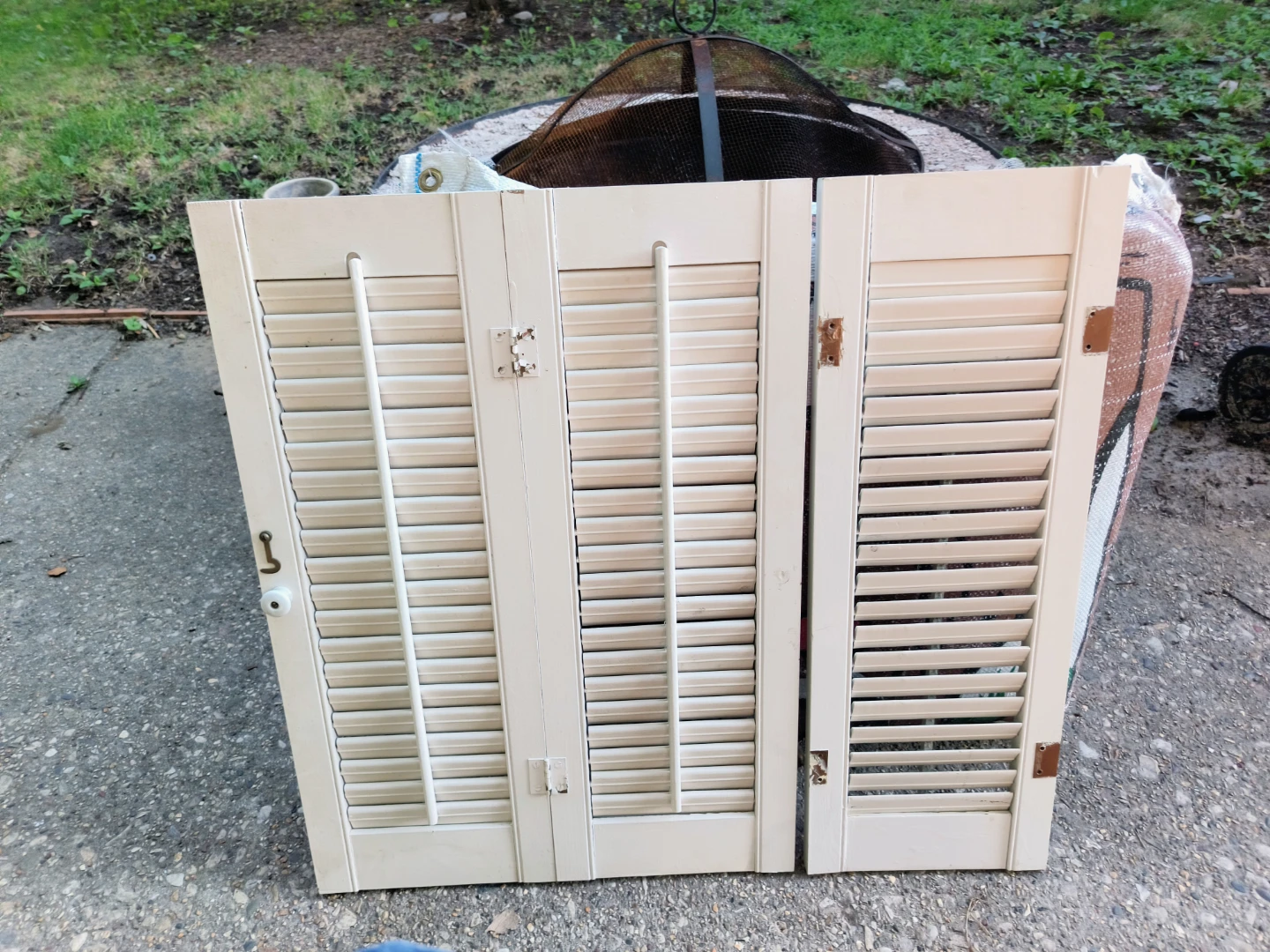 Used shutters wood 27 tall x 25 x 1