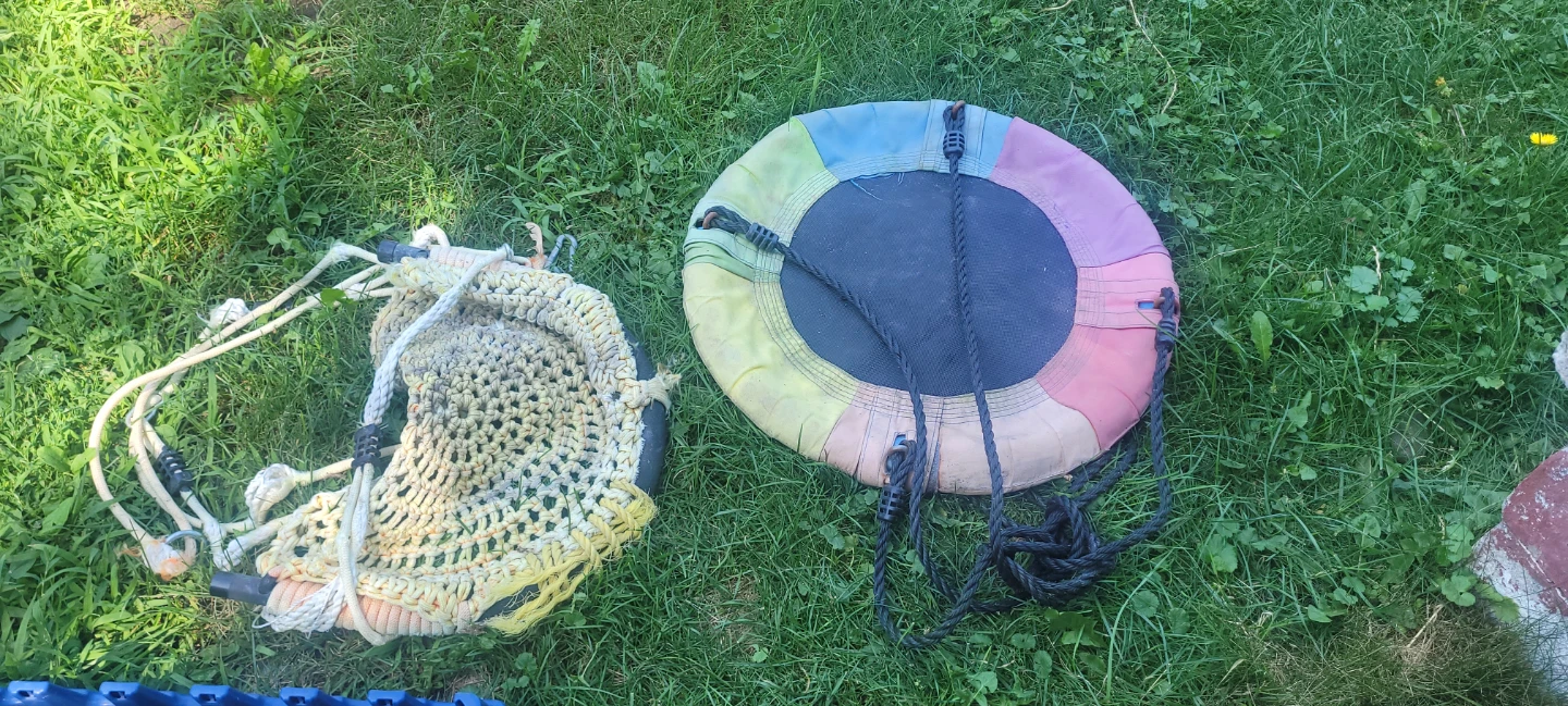 Outdoor swing