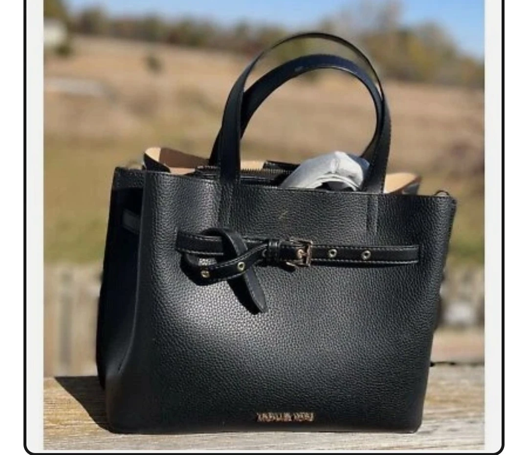Michael Kors Black Leather Crossbody Bag - photo 2