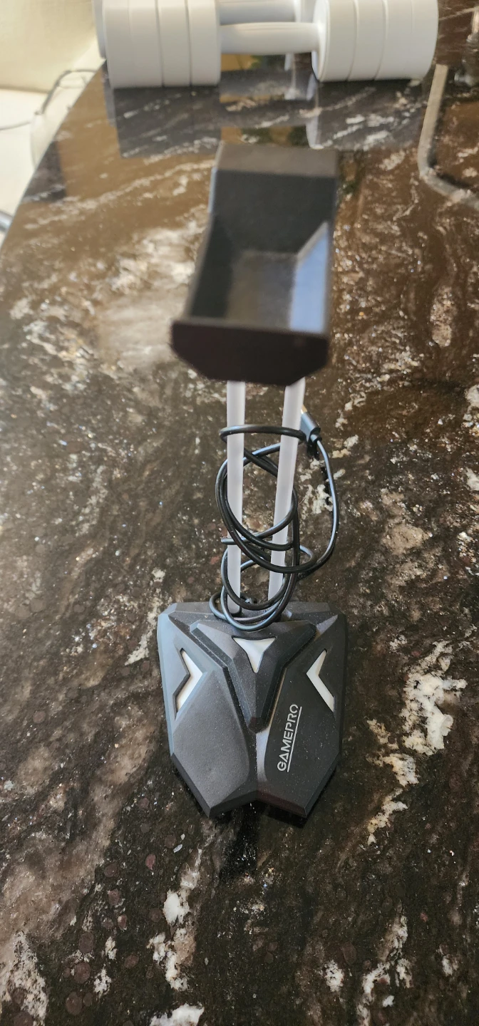 GamePro LED Headphone Stand - photo 2