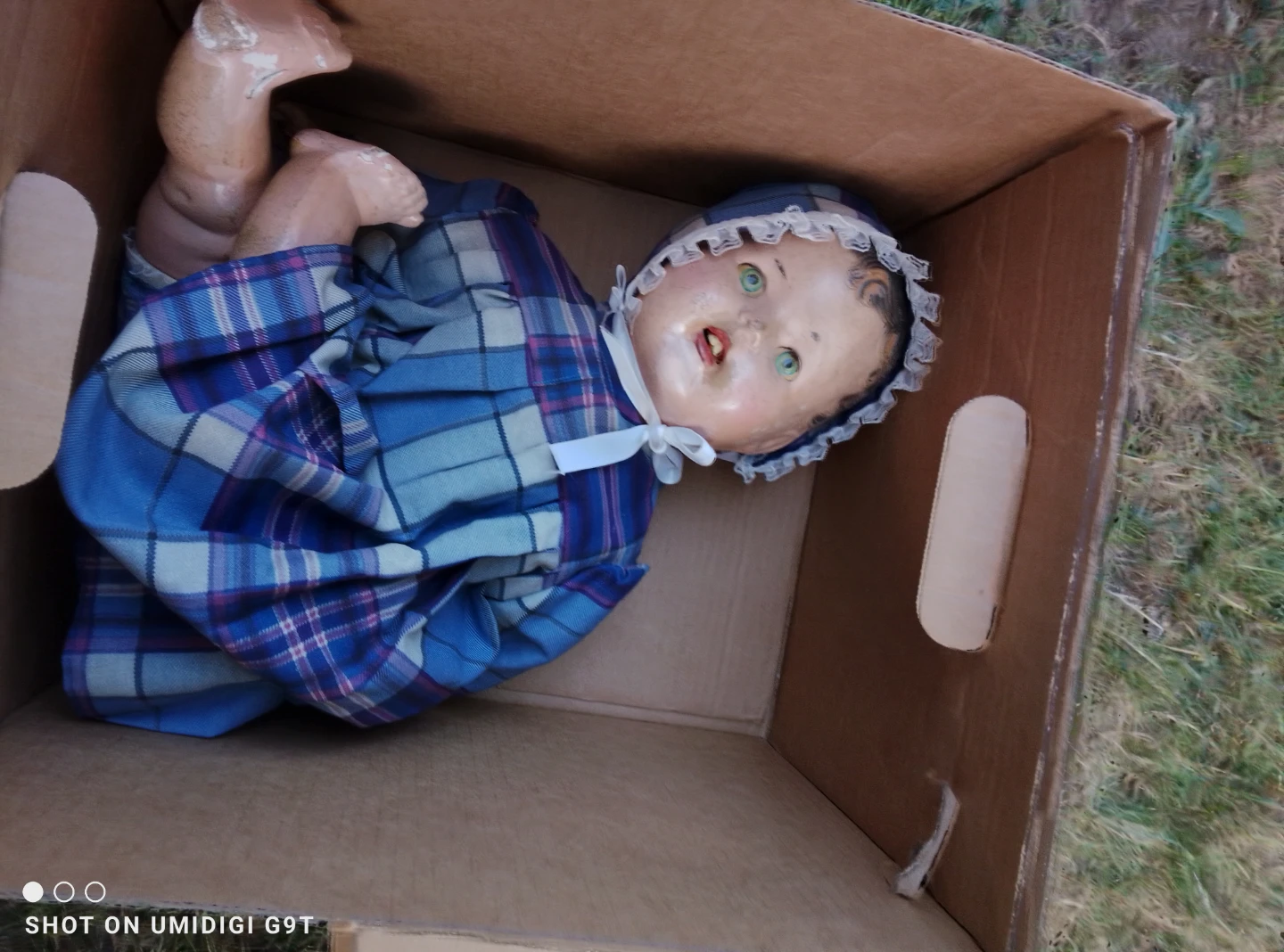 Vintage Baby Doll in Blue Plaid Outfit - photo 2