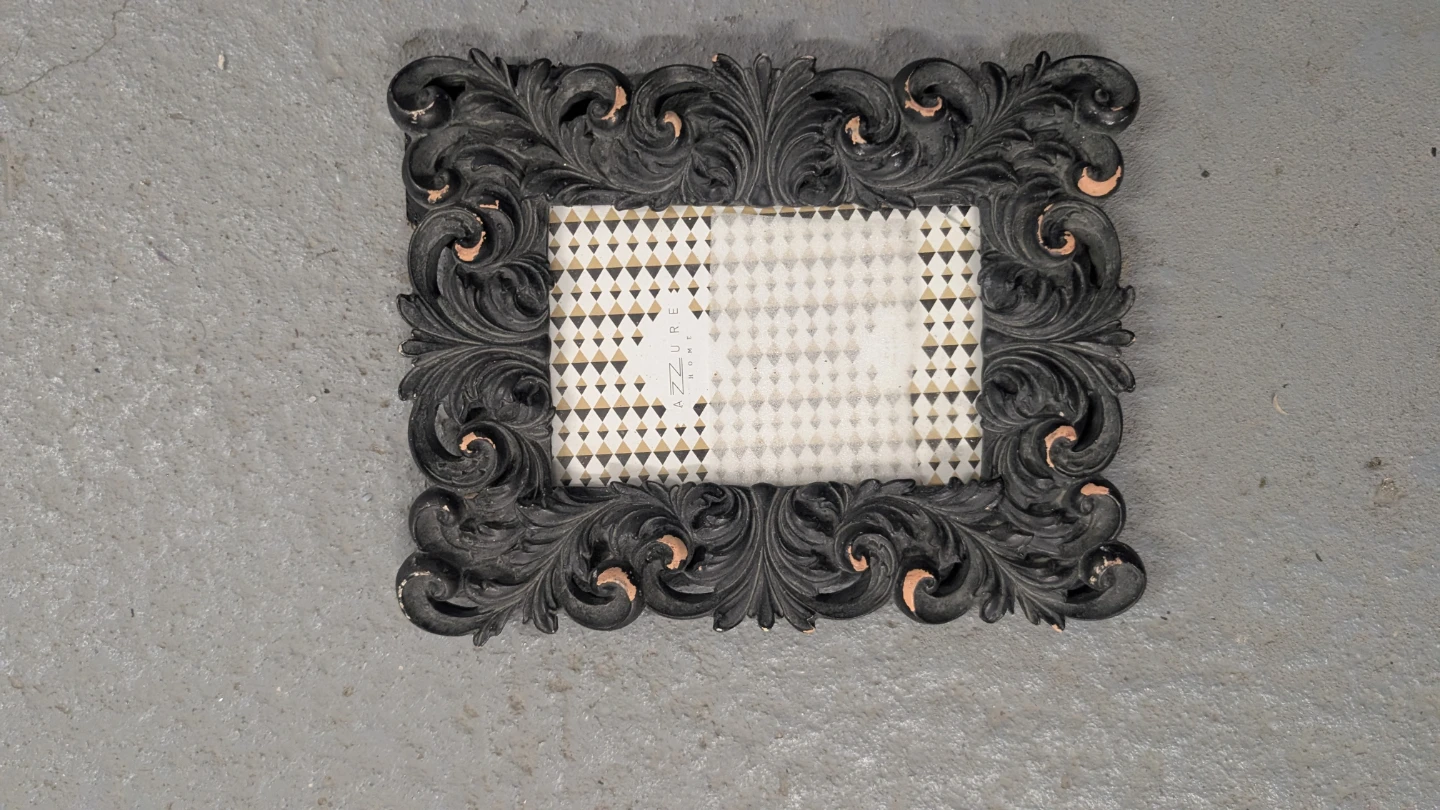 4 Decorative Picture Frames