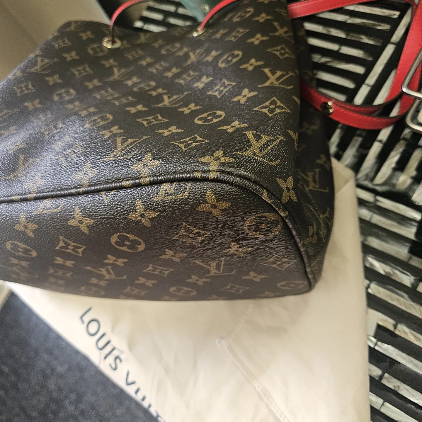Louis Vuitton Monogram Bucket Bag with Red Trim - photo 5