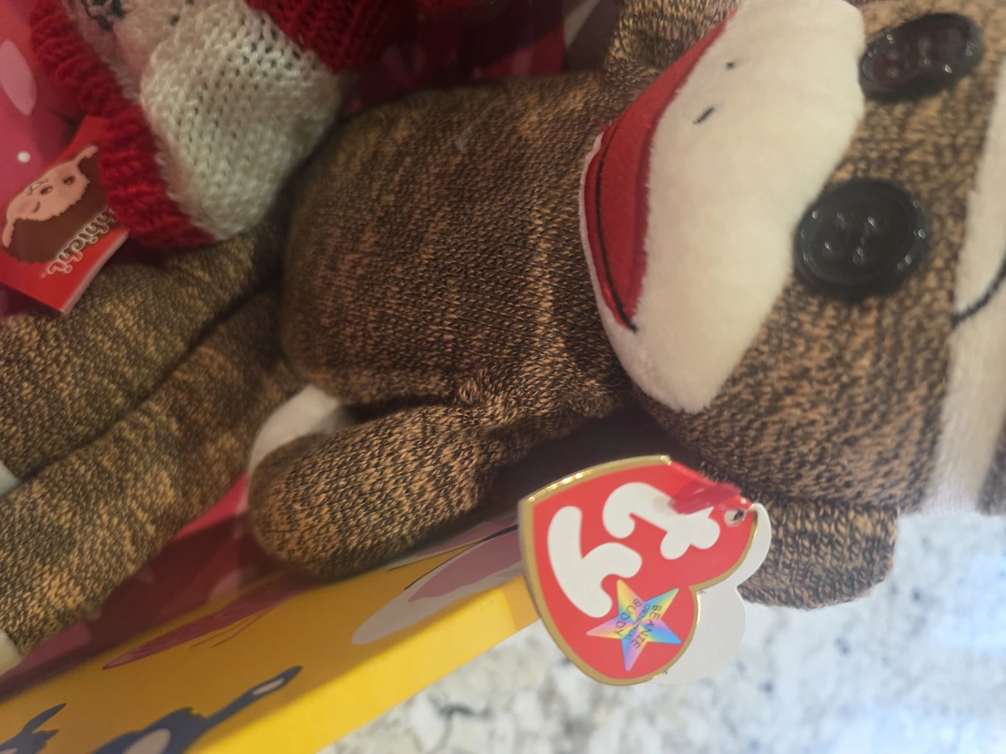 Collectible plush toys in like-new condition (4) - photo 3