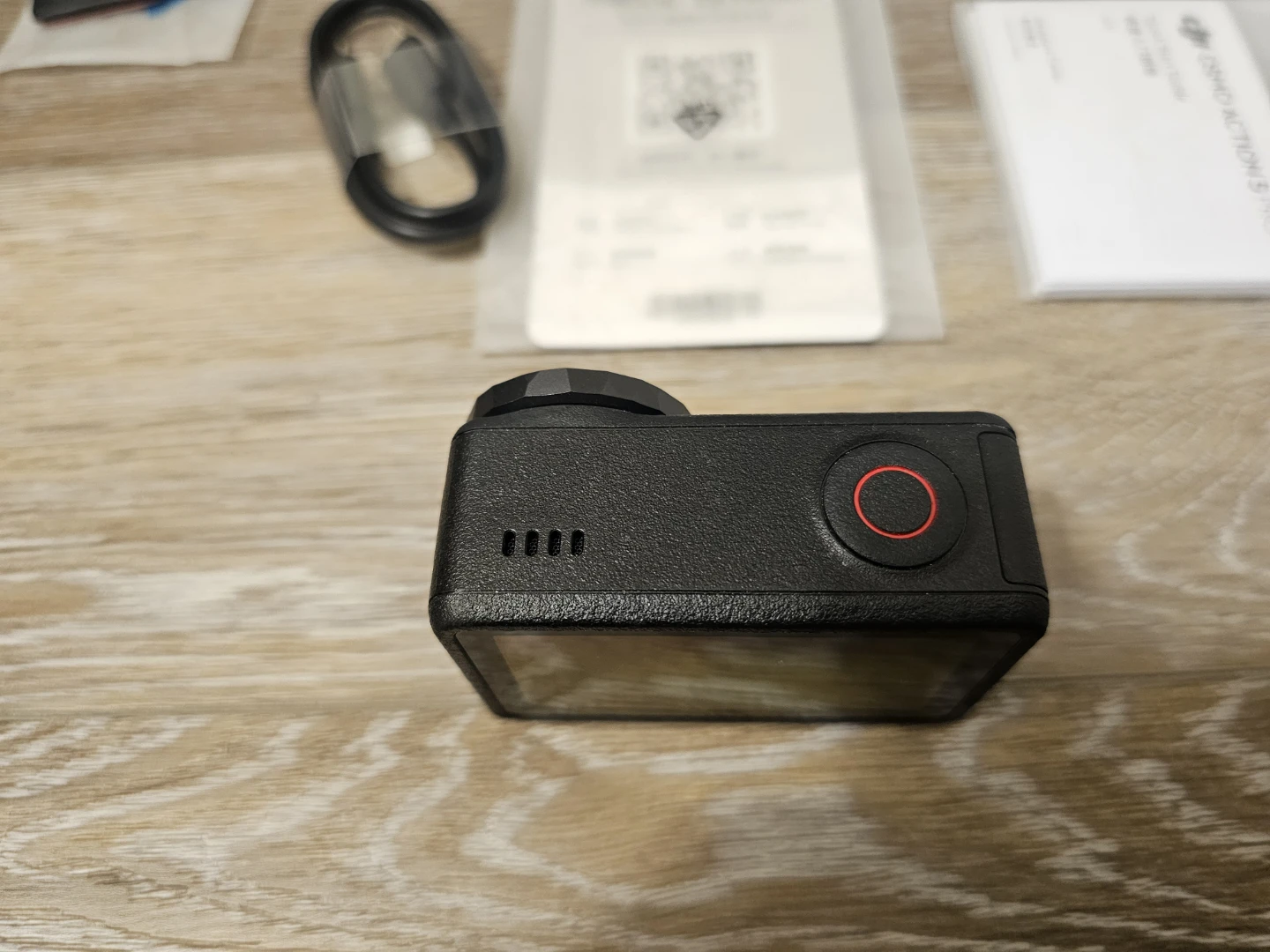 DJI Osmo Action 5 Pro Adventure Combo - photo 4