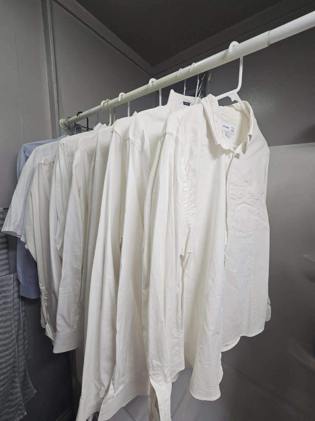 Old Navy White Button-Down Shirt