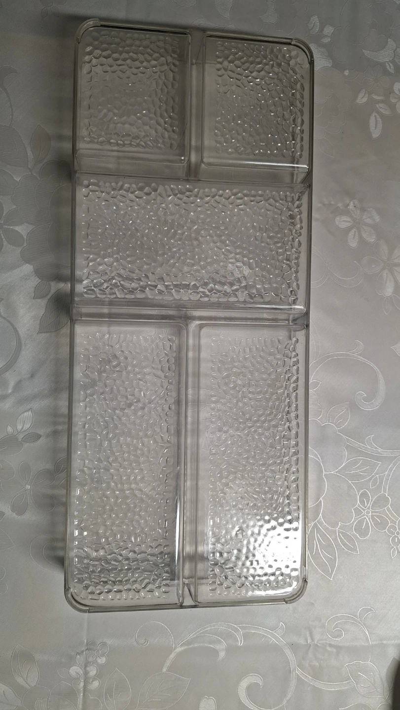 Clear Plastic Organizer Tray