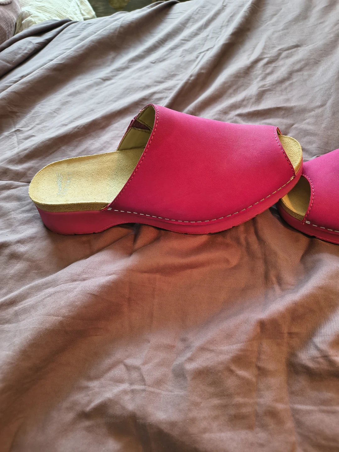 Dansko Pink Suede Peep-Toe Clogs Size 41 - photo 5