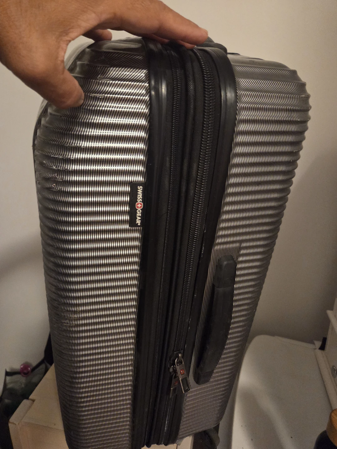 Swiss Gear Hardside Spinner Luggage - photo 5