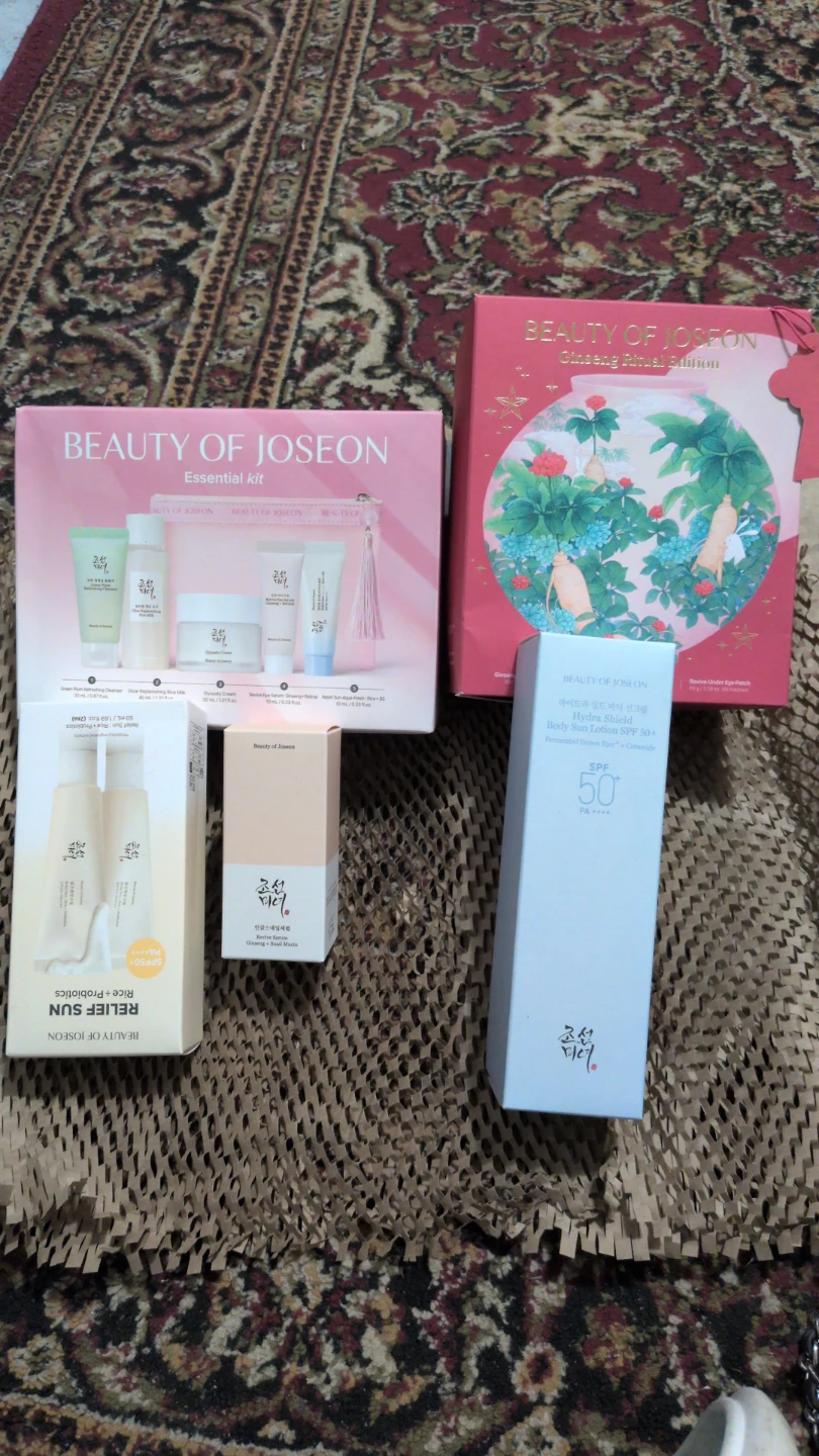 Beauty of Joseon Essential Kit & Relief Sunscreen