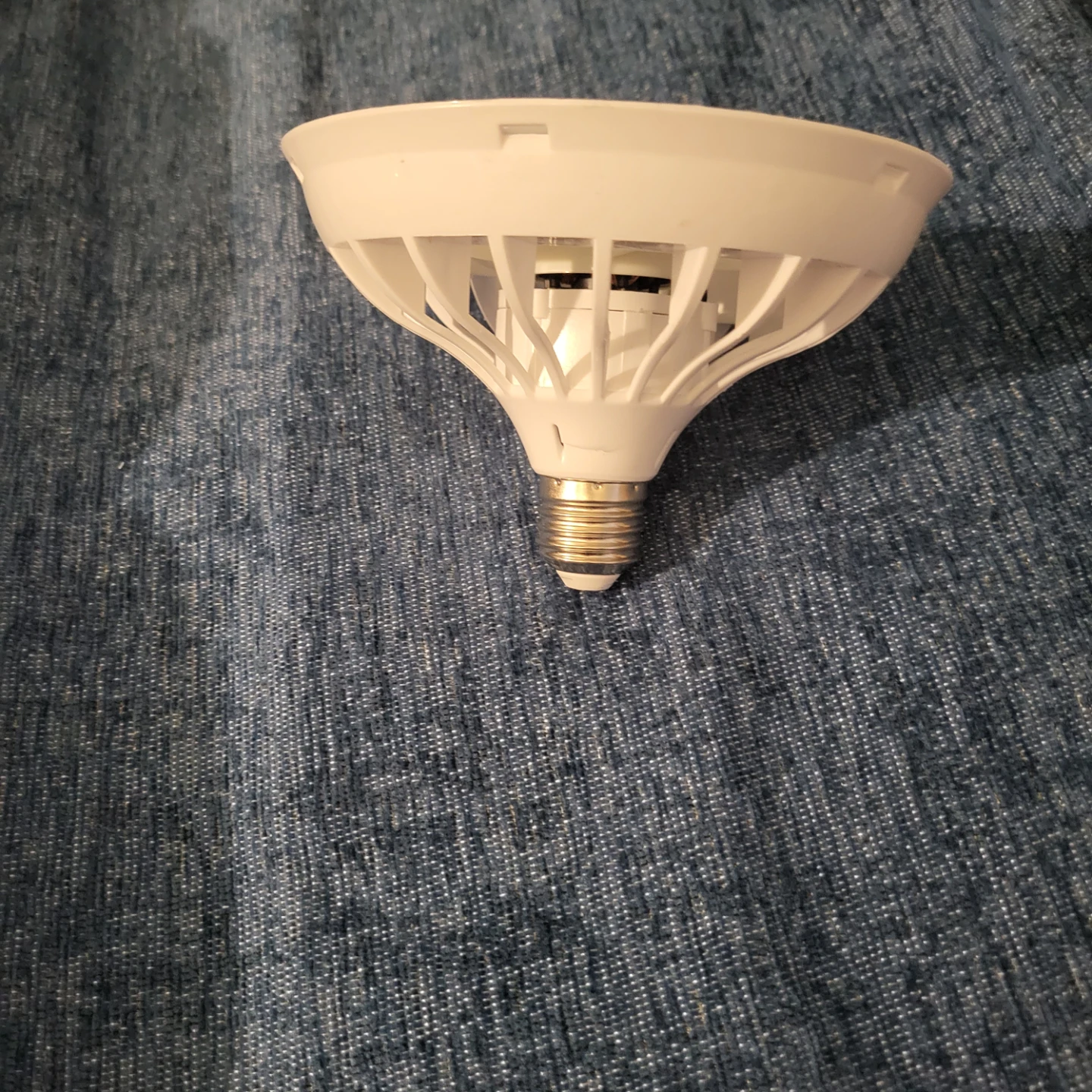 White LED Light Bulb & Fan - photo 3