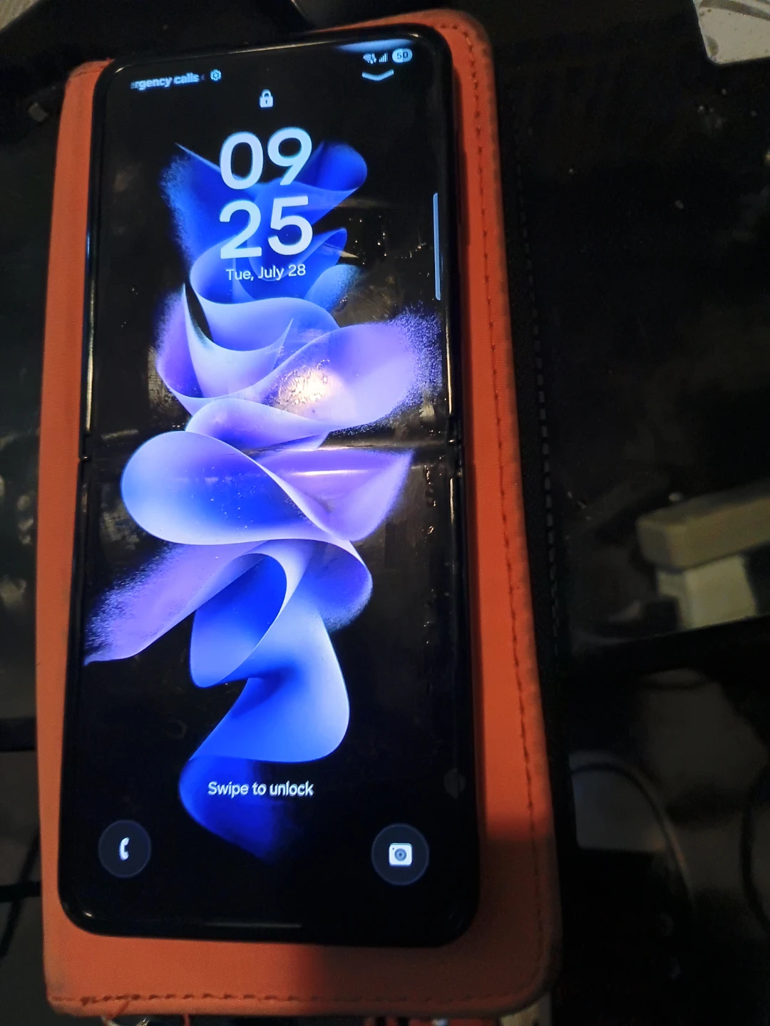 Samsung Galaxy Z Flip 3 - photo 3