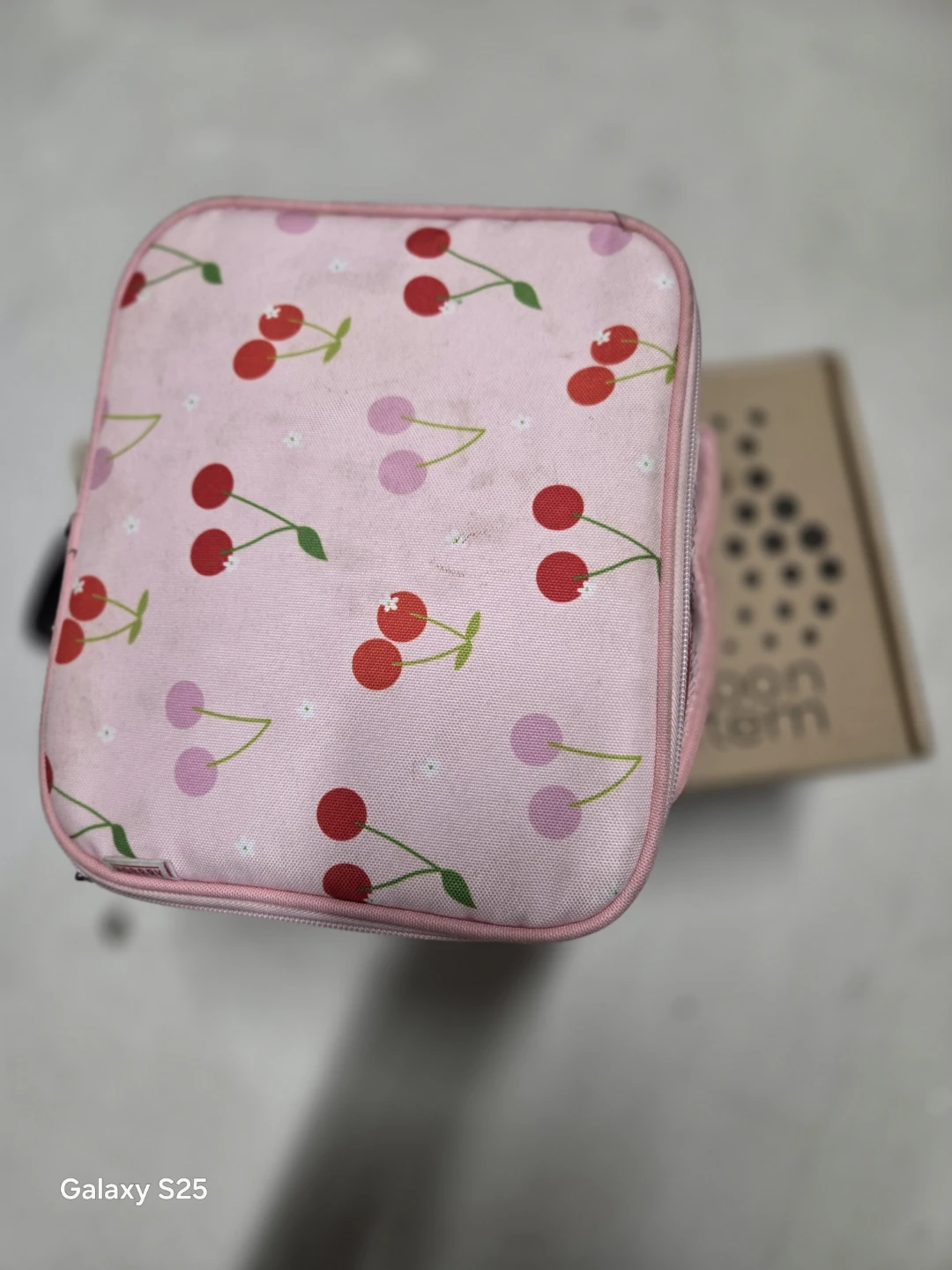 Kids Lunch Bag with Cherry Print - photo 3
