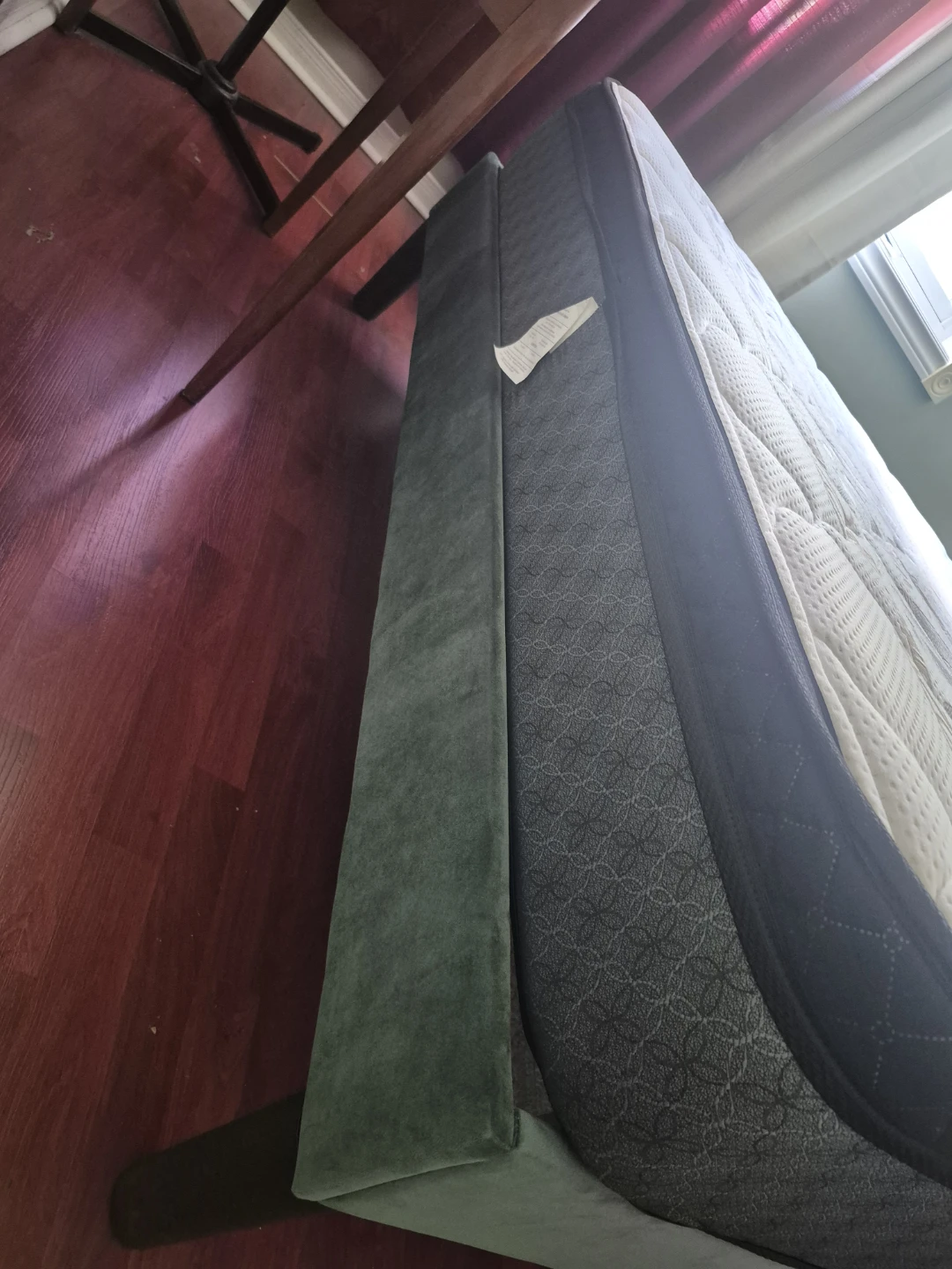 Queen Size Bed Frame and 10 inch Mattress - photo 4