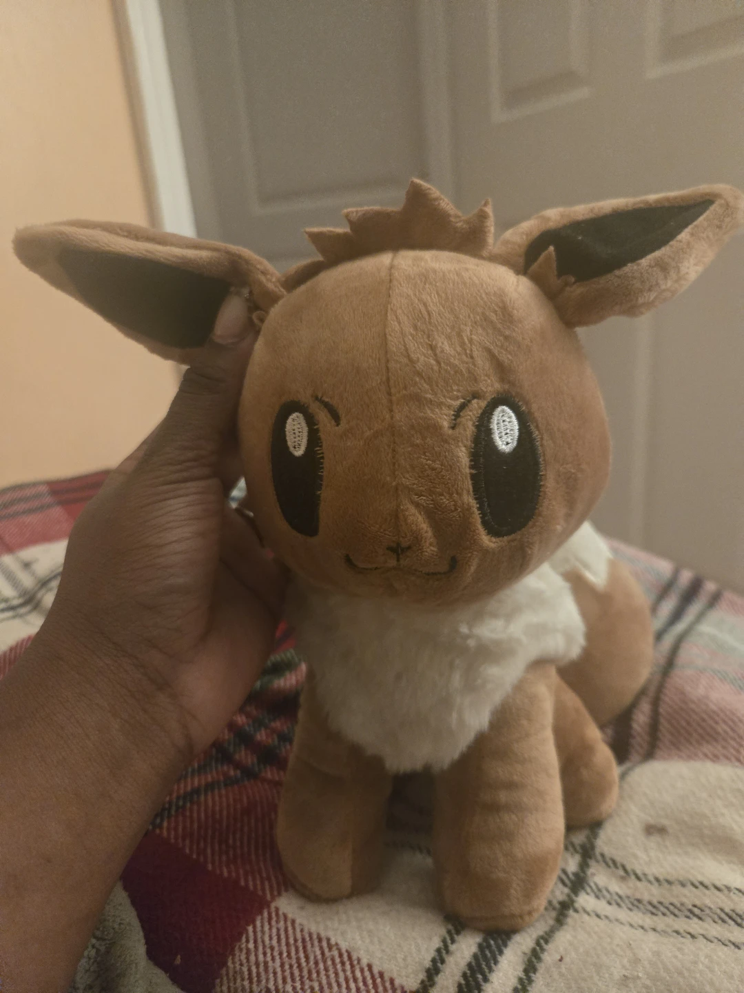 Pokemon Eevee Plush Toy - photo 5