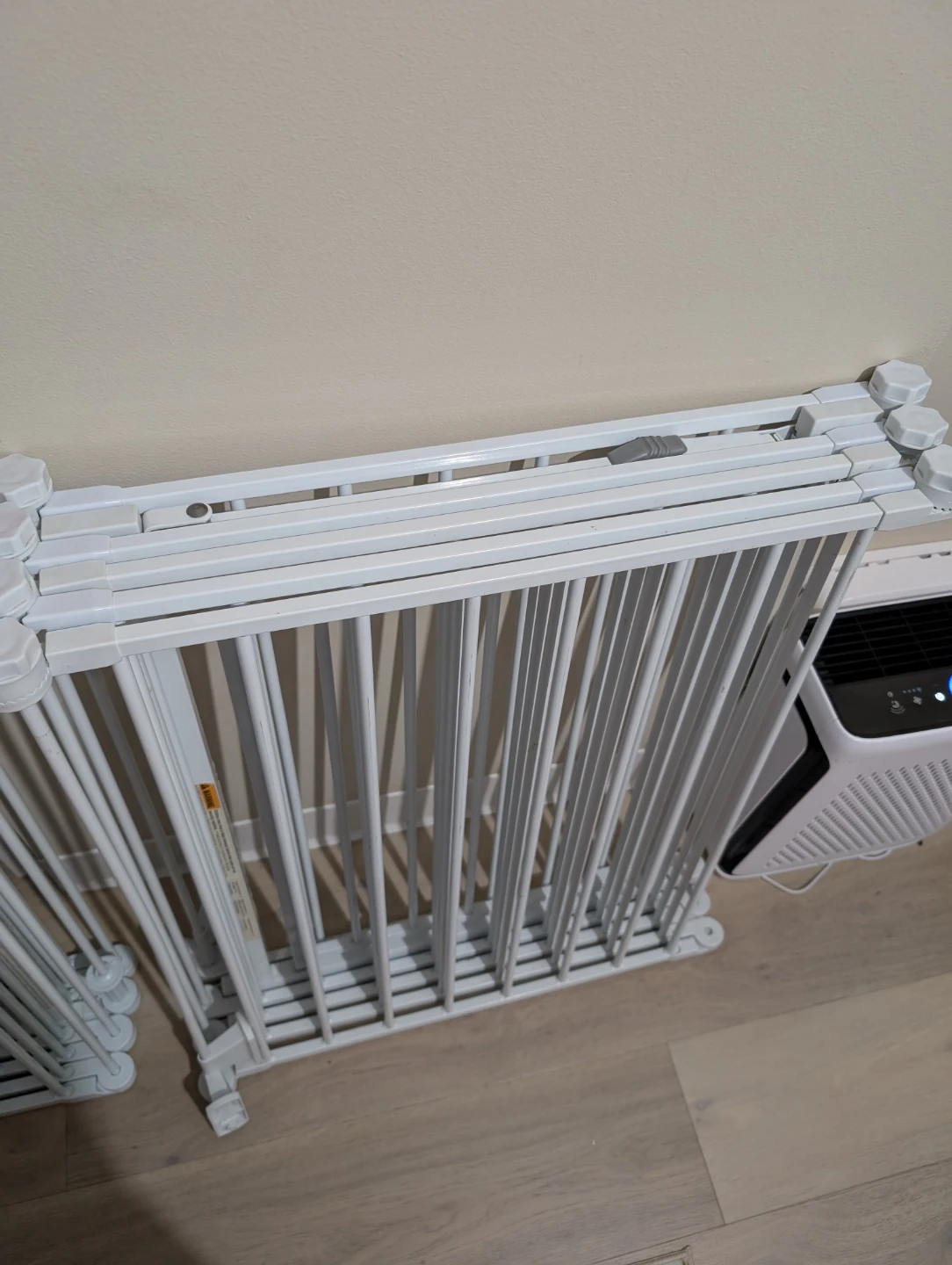 Regalo Baby Gate 6 panels - photo 2