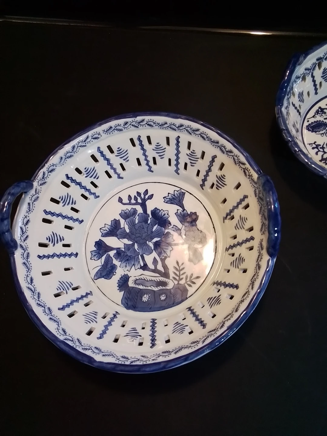 Vintage Marco Polo Blue & White Ceramic Nesting Fruit Colanders - photo 3