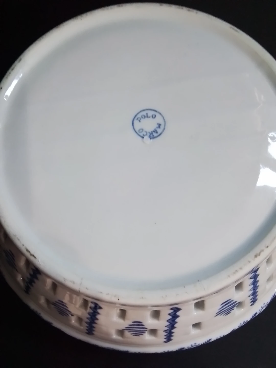 Vintage Marco Polo Blue & White Ceramic Nesting Fruit Colanders - photo 4