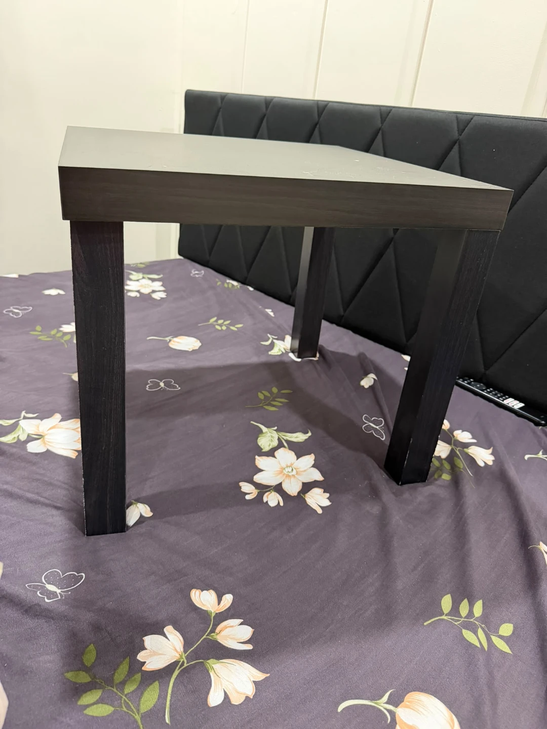 Small dark wood side table - photo 2