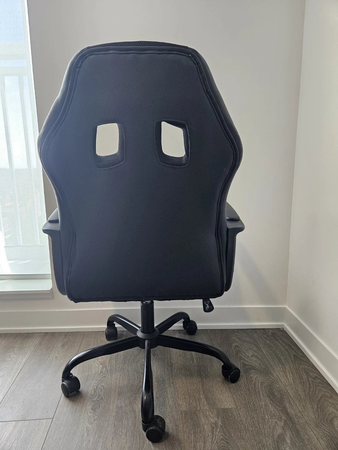 Office or Gaming Chair - photo 4