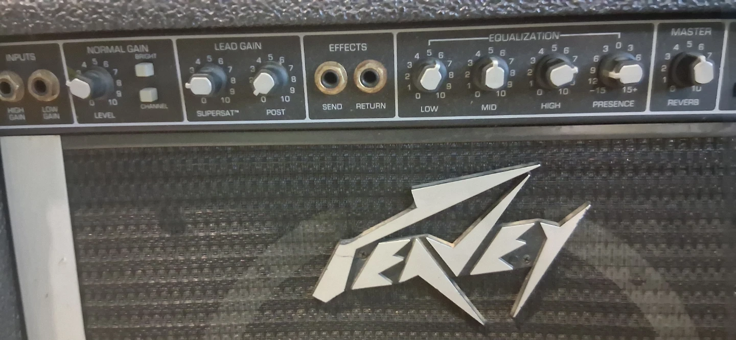 Fender Frontman 10G Guitar Amplifier - photo 3