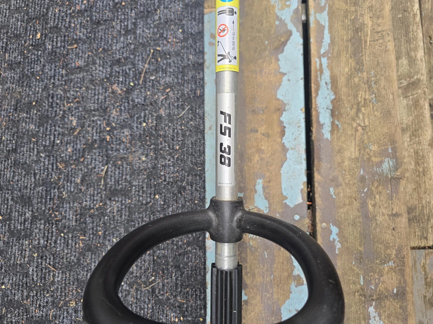 Stihl FS 38 Trimmer - photo 2
