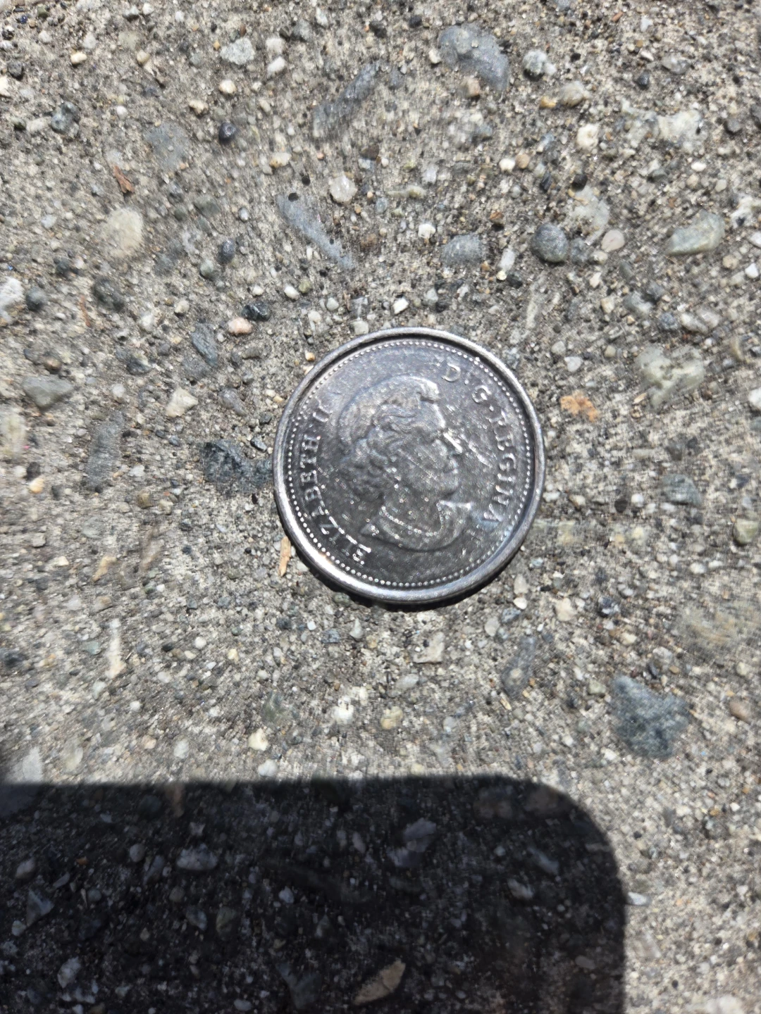 Canadian 25 Cent Coin (Quarter) - photo 2