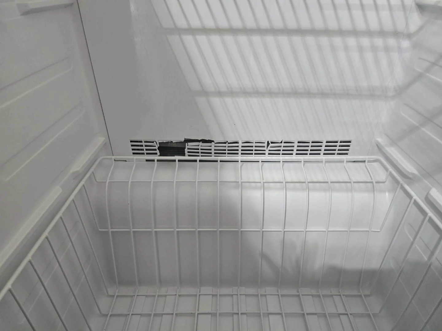 GE Appliances FUF21SMTFGWW Freezer - photo 5