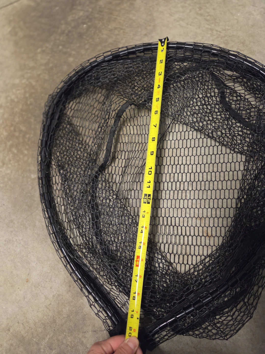 Rubber Coated Fishing Net with Retractable Handle - photo 5
