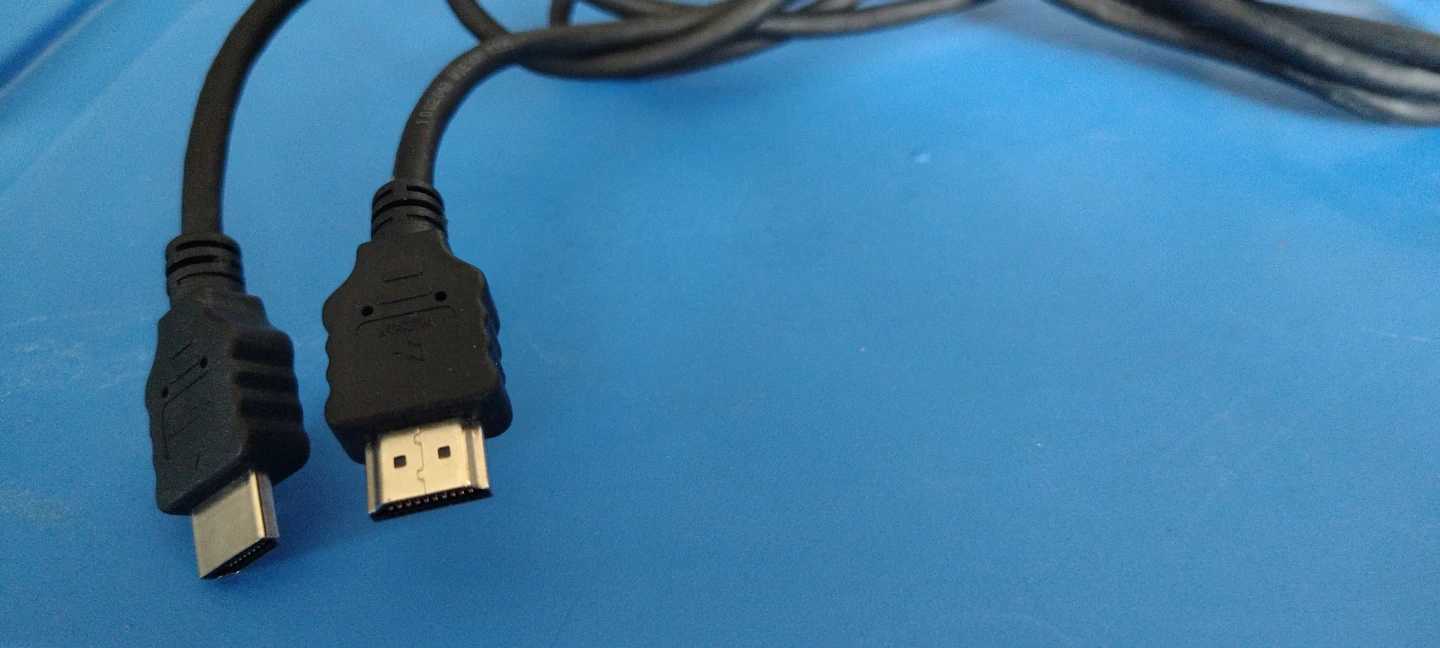 HDMI Cable - photo 2