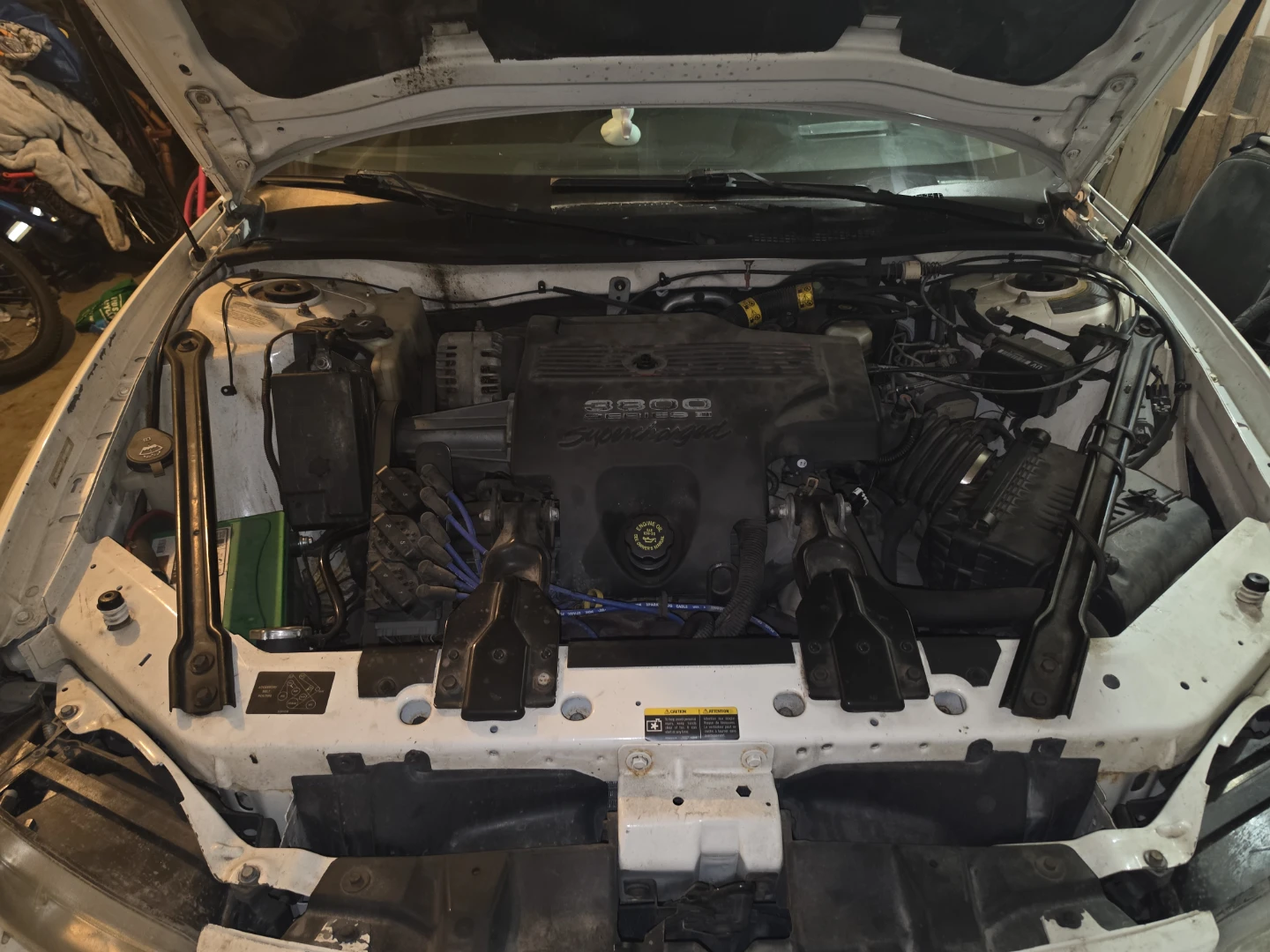 2002 Pontiac Grand Prix GPT - photo 2