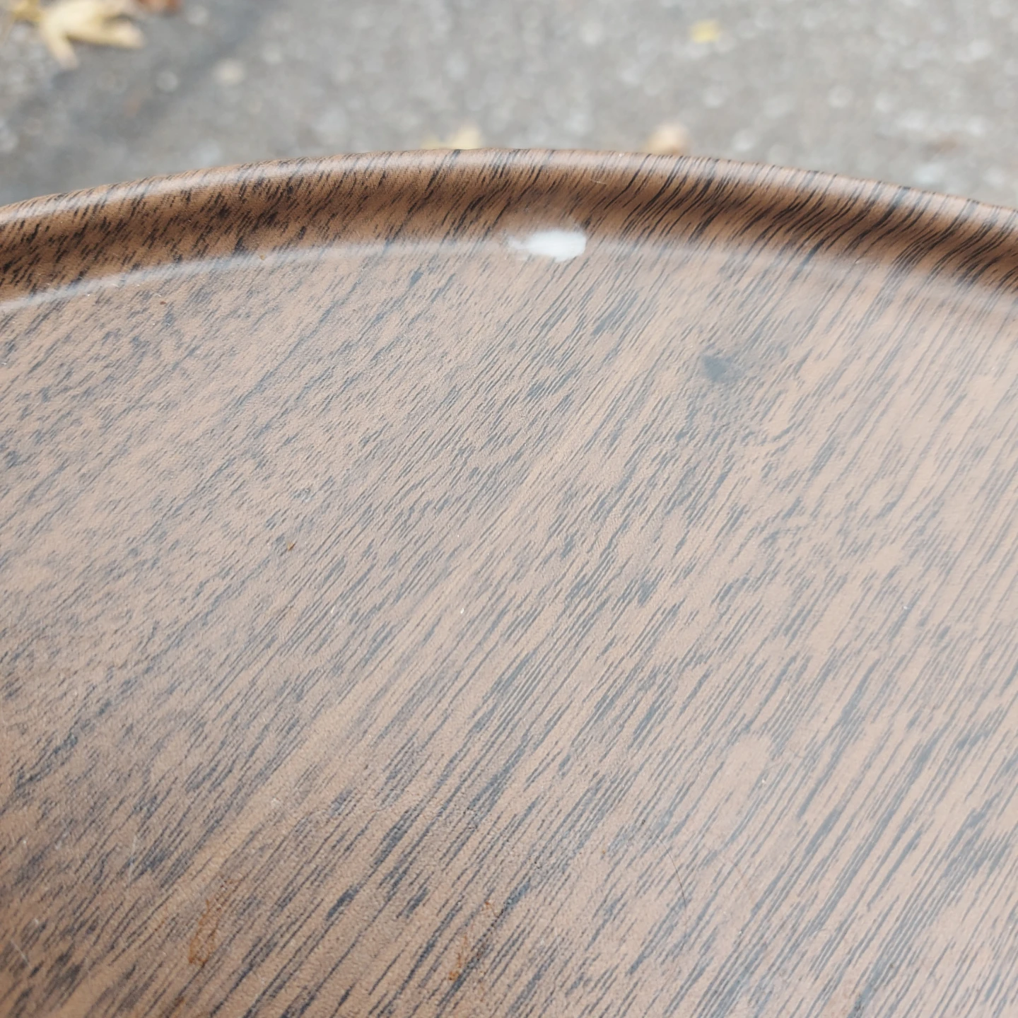 Small Round Coffee/Side Table with Black Metal Base - photo 4