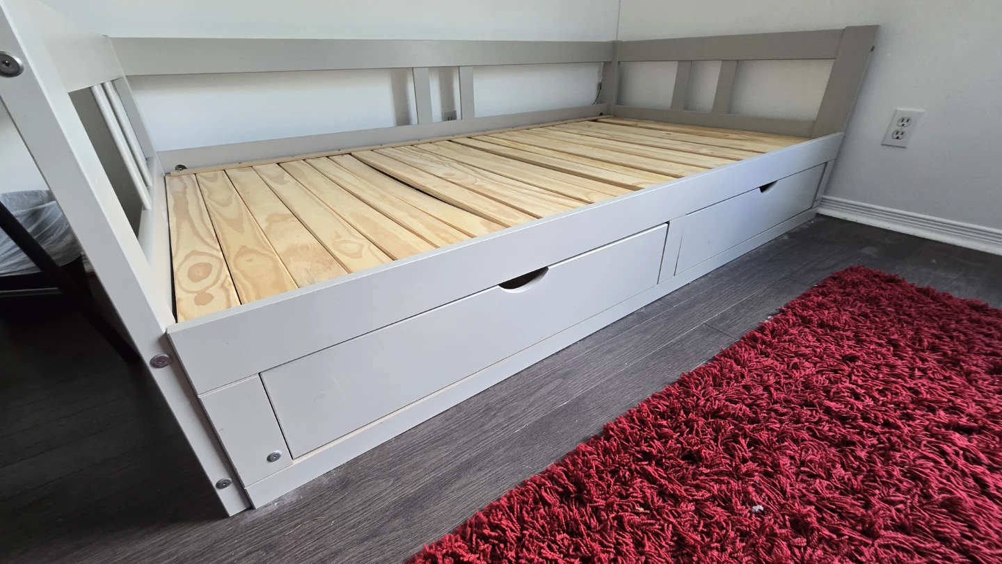 Grey Single Daybed Extendable to a Double with Storage Drawers