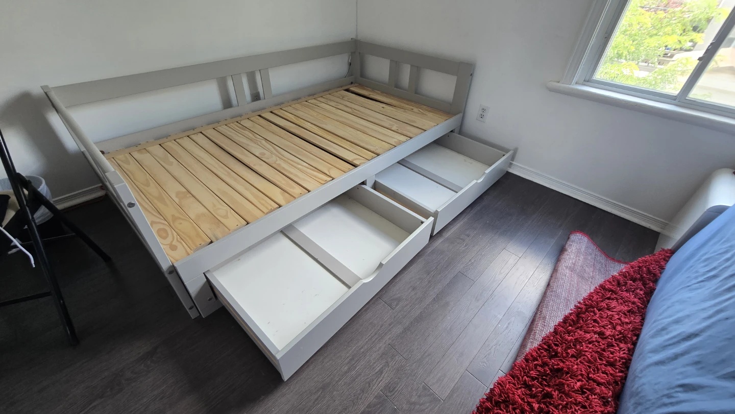 Grey Single Daybed Extendable to a Double with Storage Drawers - photo 2