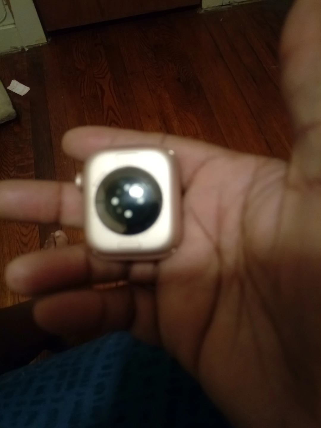 Apple Watch Series 5 - 11 not sure Rose Gold
