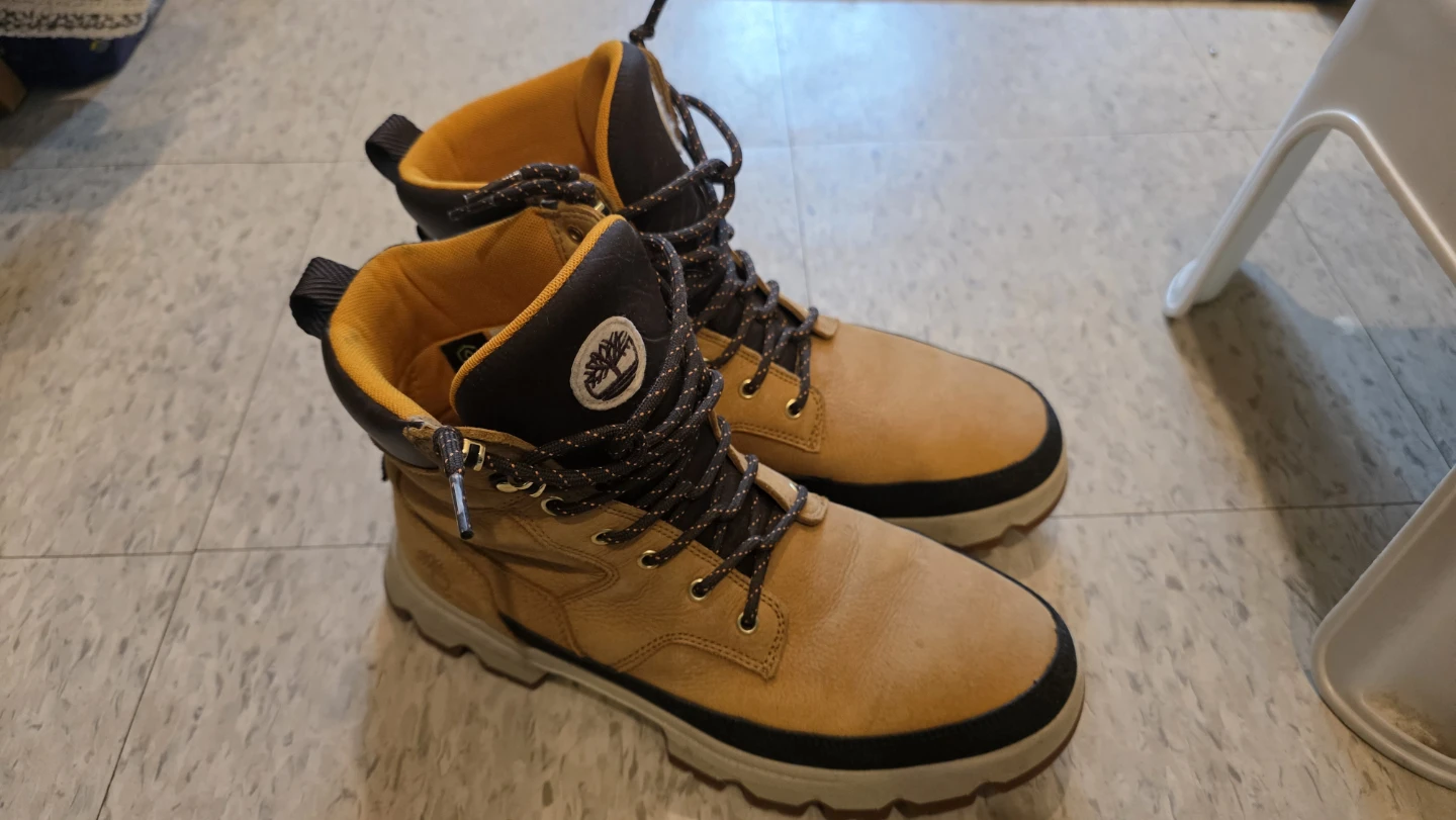 Timberland Waterproof winter boots  8 US - photo 2