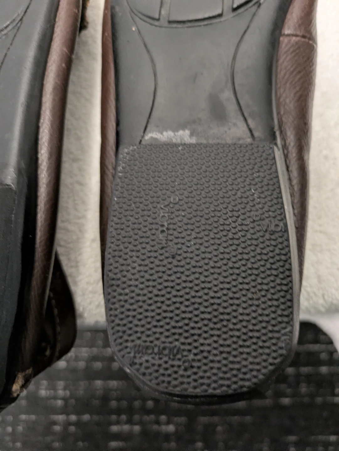 Louis Vuitton Women's Loafers - Brown Leather - photo 5