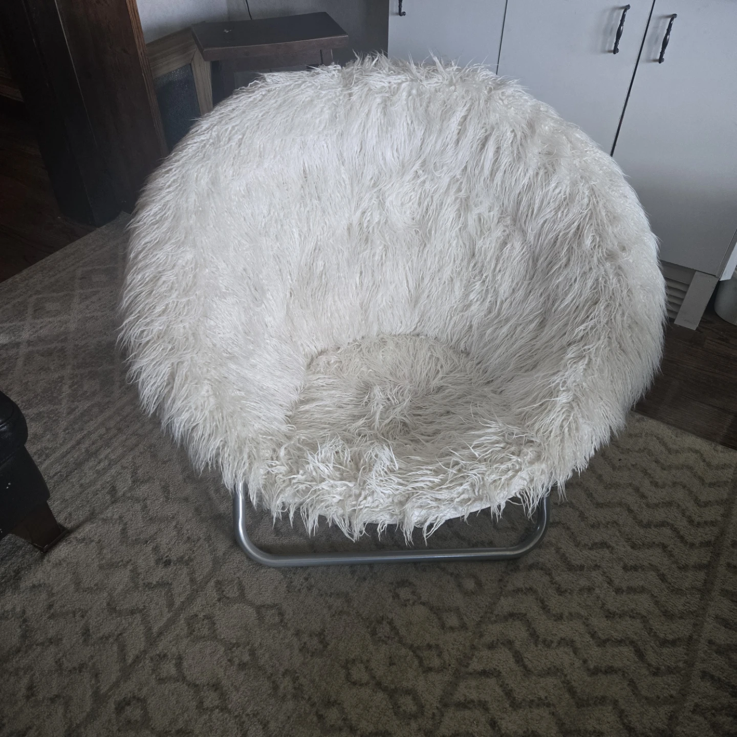 White Faux Fur Round Accent Chair