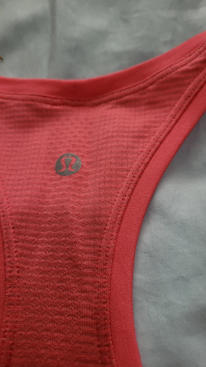 Lululemon Tank Top - Coral - photo 3