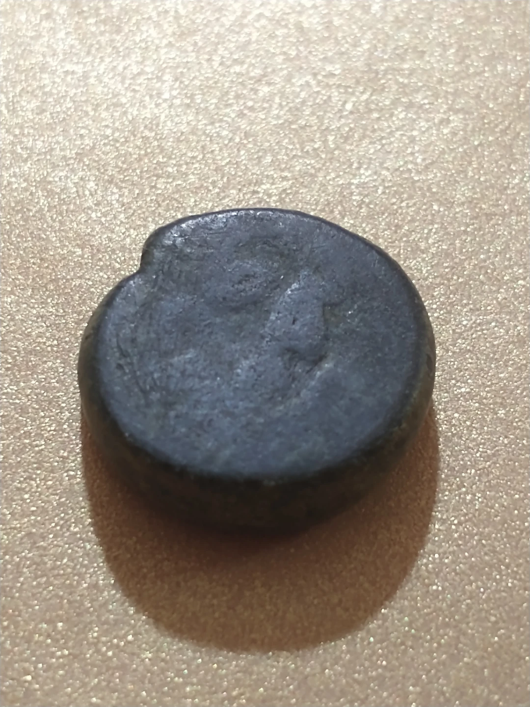 Late Medieval India Bronze Coin, weakly struck and worn - photo 4