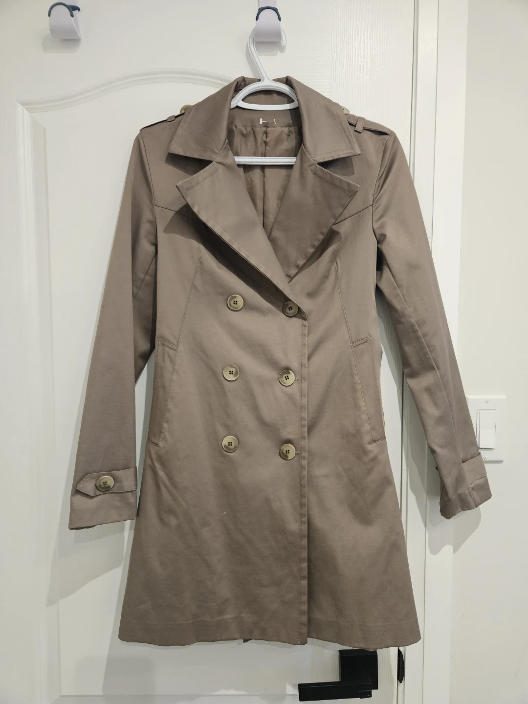 Women's Double-Breasted Trench Coat - photo 3